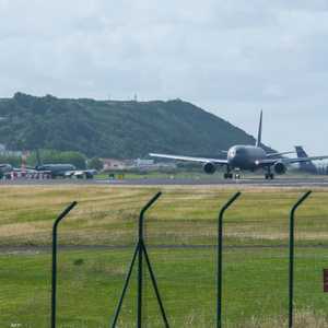 طائرة أميركية خاصة بالتزود بالوقود في قاعدة لاجيس_أرشيف