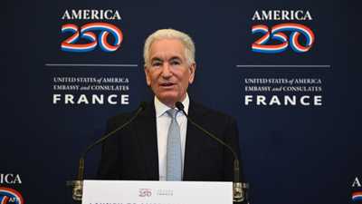 فرنسا تقيد صلاحيات السفير الأميركي.. ما القصة؟