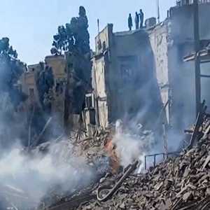 جانب من الدمار في طهران