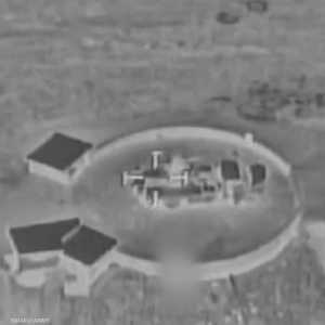 لحظة استهداف الطيران الإسرائيلي موقع عسكري إيراني