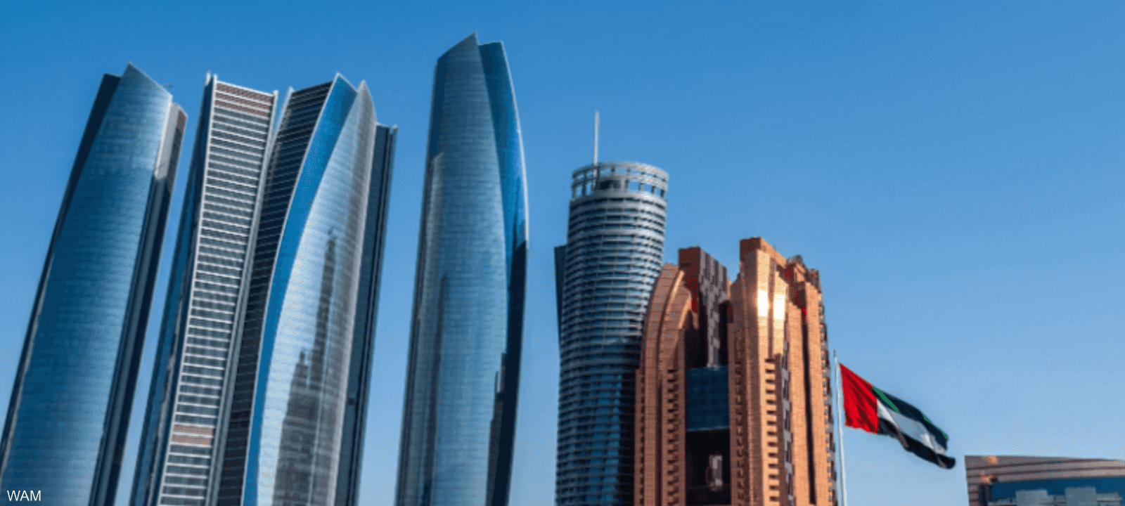 الحادث أسفر عن إصابات بسيطة لامرأة وطفلها