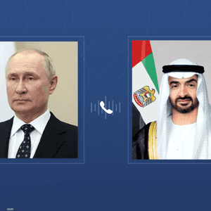 رئيس دولة الإمارات يتلقى اتصالا هاتفيا من الرئيس الروسي