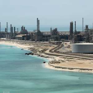 قال محلل إن محاولة استهداف مصفاة رأس تنورة "تصعيد خطير"