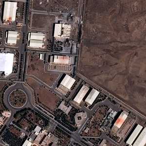 صورة فضائية تظهر هجوما على موقع نووي إيراني