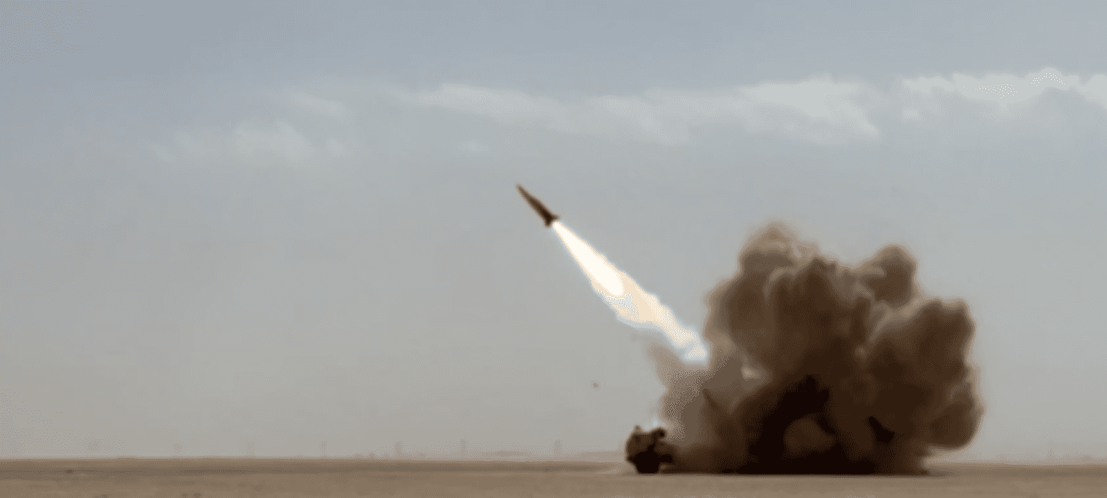 يتجاوز مدى الصاروخ 499 كيلومترا