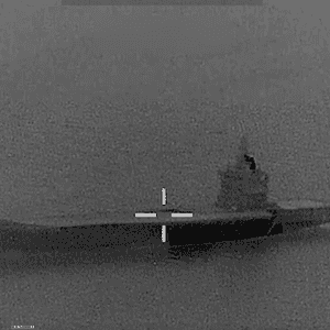 السفينة مزودة بمدرج يبلغ طوله 180 مترا للمسيرات