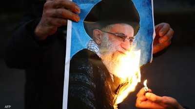 تصدعات بالقيادة الإيرانية تحت وطأة القصف الأميركي الإسرائيلي