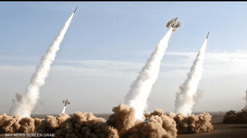 رشقة صاروخية باتجاه إسرائيل وصافرات الإنذار تدوي في تل أبيب