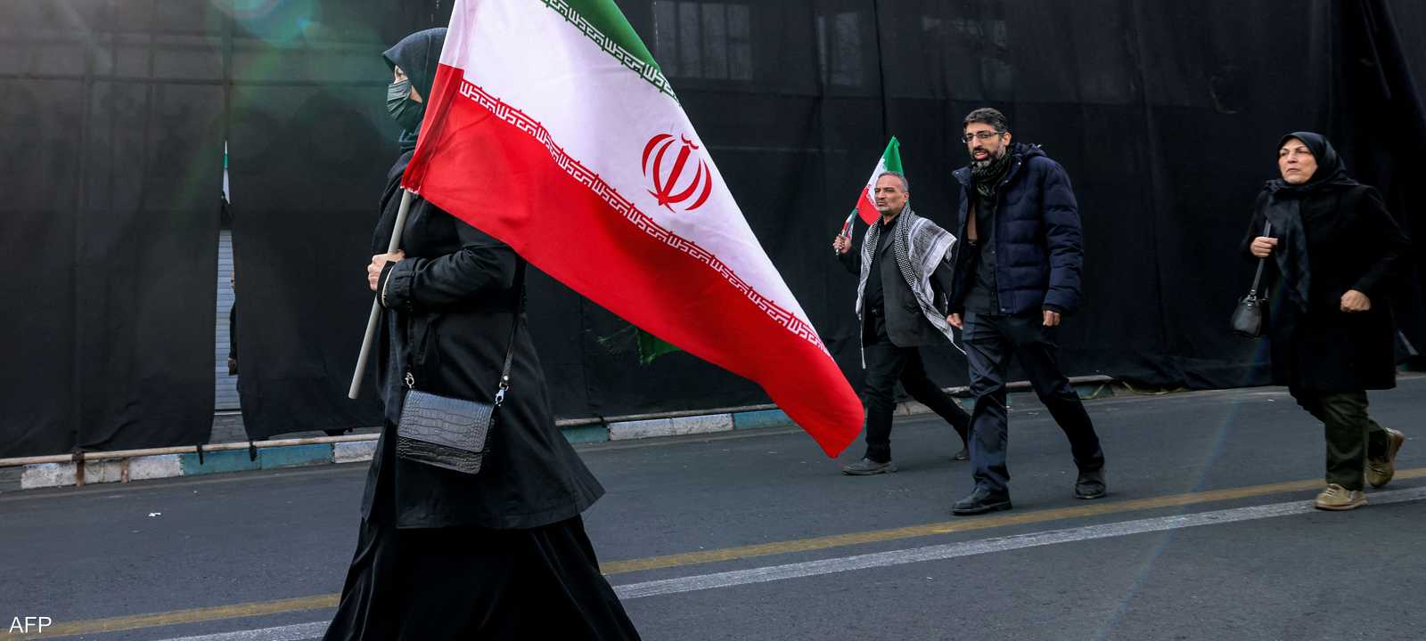 قال محللون إن الشارع الإيراني تلقى تعيين مجتبى بخيبة أمل