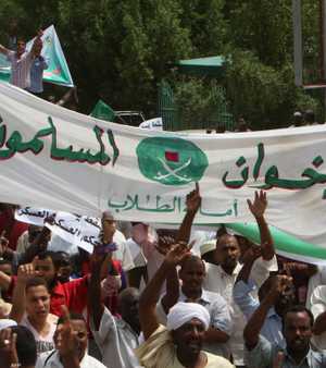 تنظيم الإخوان متغلغل في مفاصل الدولة السودانية منذ عقود