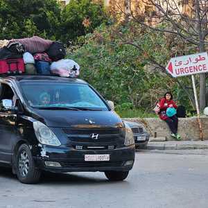 يحذر الجيش الإسرائيلي السكان لإخلاء مناطق في لبنان