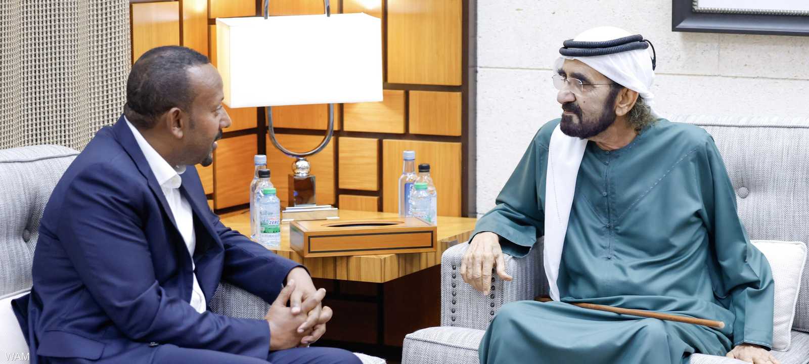 اللقاء تناول العلاقات الثنائية بين البلدين