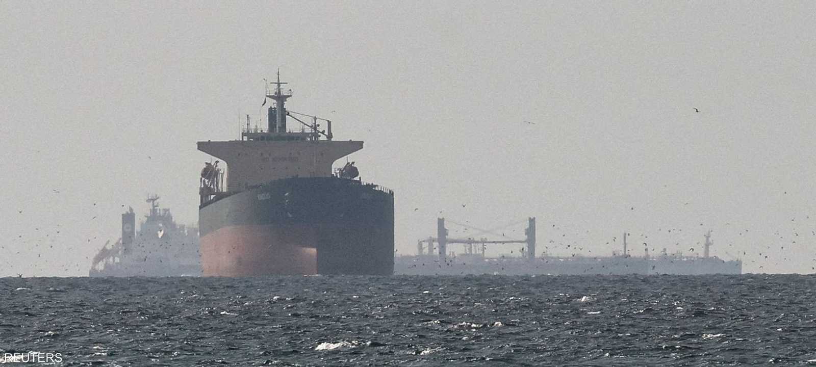 إيران عطلت الملاحة في مضيق هرمز الاستراتيجي