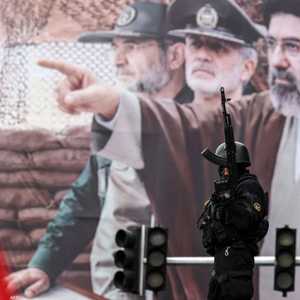 أفاد سكان بأن الشرطة النظامية تكاد تكون اختفت من شوارع طهران