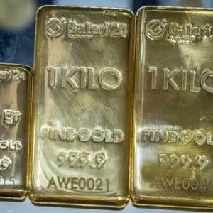 تراجع سعر الذهب بأكثر من 6 بالمئة