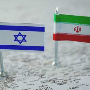 حرب إيران (علما إيران وإسرائيل)