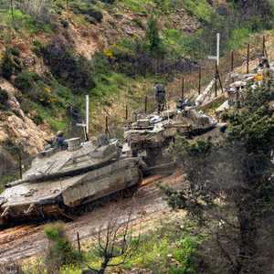 دبابات إسرائيلية قرب الحدود اللبنانية