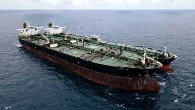 انتقادات حادة لإدارة ترامب بسبب تخفيف عقوبات النفط الإيراني