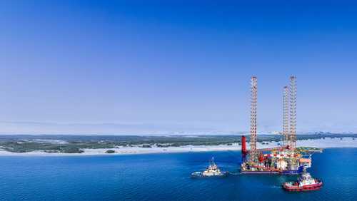 "أدنوك للإمداد والخدمات" تقر توزيع أرباح بـ 1.19 مليار درهم