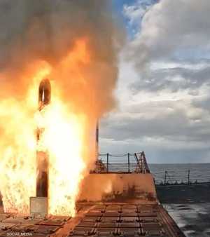 إطلاق صارويخ من سفينة أميركية على هدف إيراني