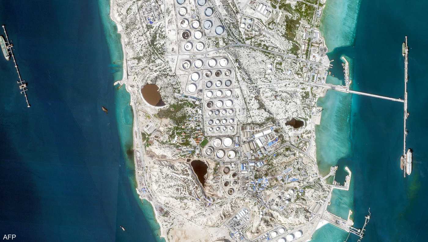 هل مهلة ترامب لإيران غطاء لتحرّك عسكري أوسع؟ 