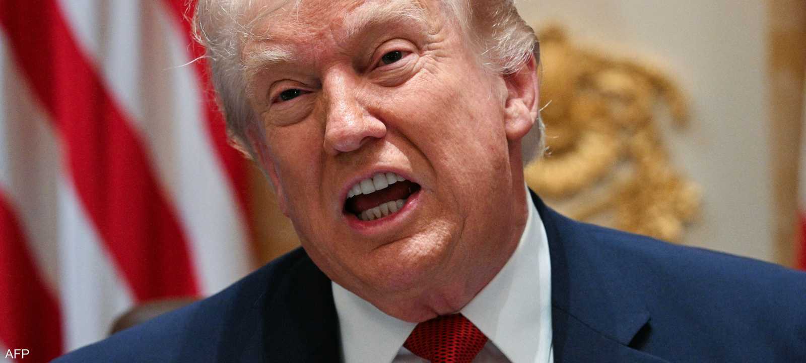 ترامب: الإيرانيون يتفاوضون معنا وعليهم أن يفتحوا مضيق هرمز