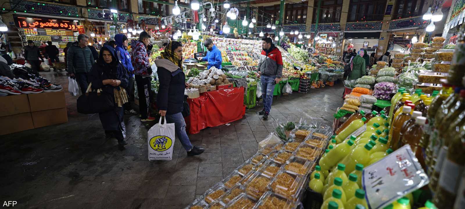 يأتي الارتفاع في الأسعار في ظل الحرب التي تخوضها إيران