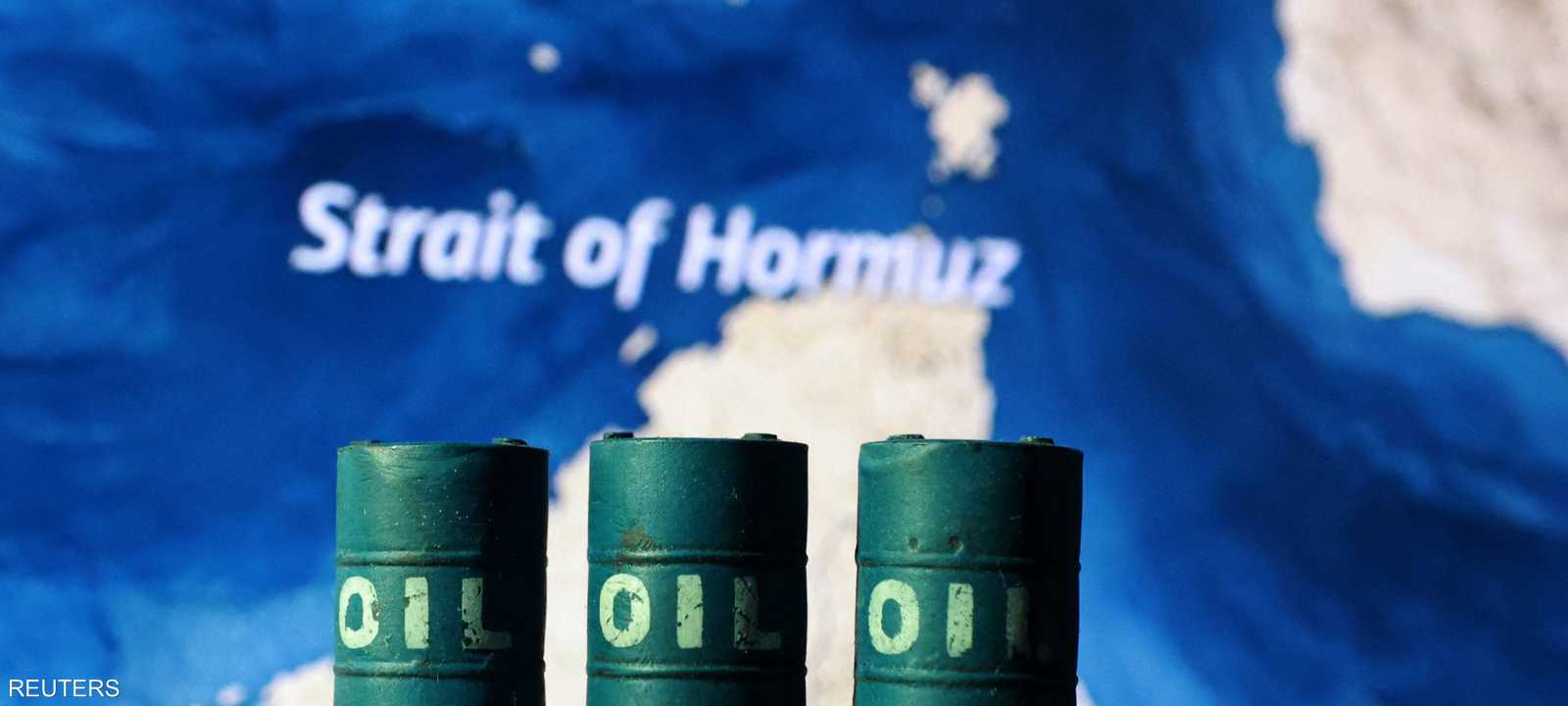 مضيق هرمز ممر استراتيجي لشحنات النفط.. أرشيفية