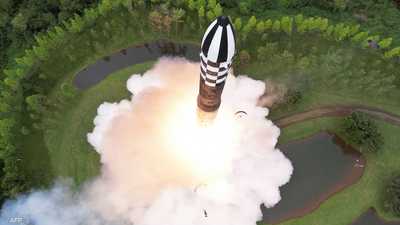 صورة لصاروخ بعيد المدى