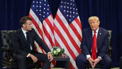 الفيديو المحذوف.. ترامب يسخر من ماكرون بحديث عن "صفعة زوجته"