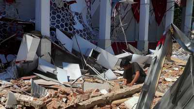 رصد موجات تسونامي بعد زلزال ضرب إندونيسيا