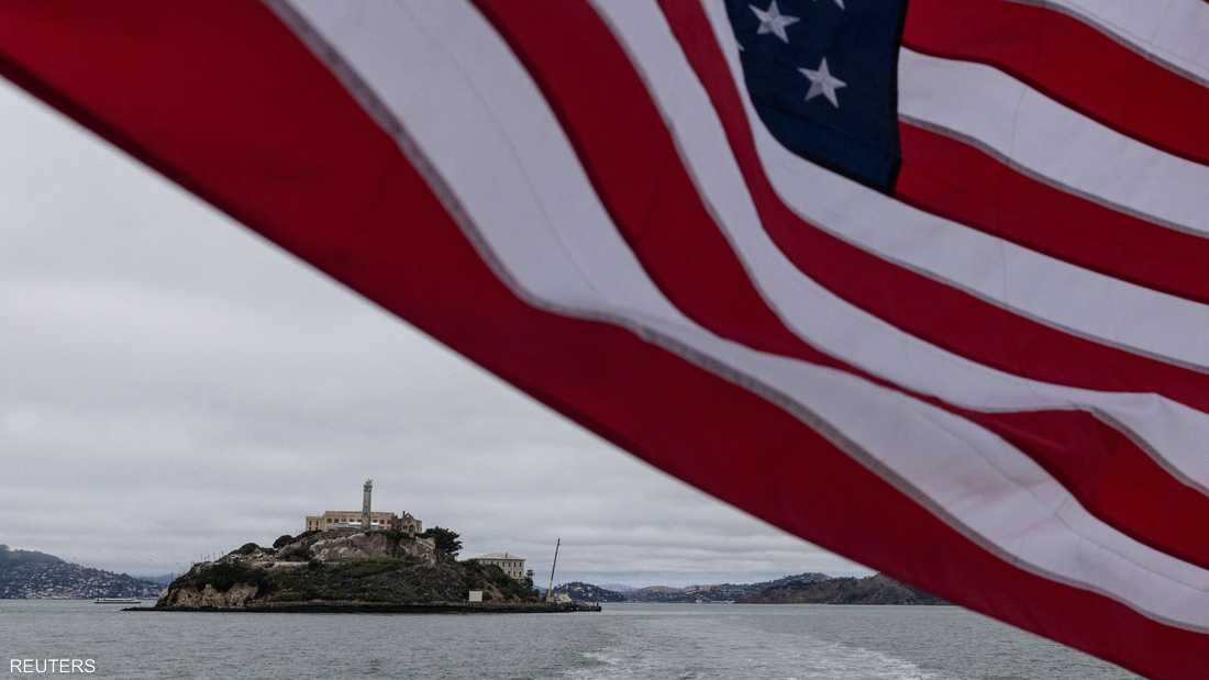 ترامب يطلب تخصيص 152 مليون دولار لإعادة فتح سجن "الكاتراز"