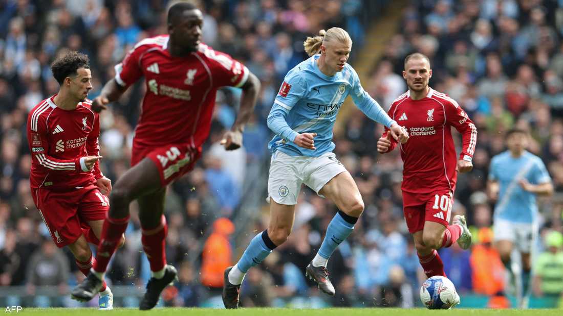 مانشستر سيتي يقسو على ليفربول برباعية.. وصلاح يهدر ركلة جزاء