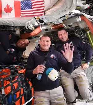 رواد فضاء بمهمة "أرتيميس 2"