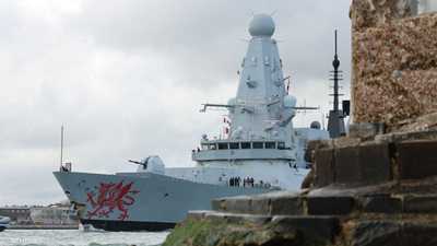 بريطانيا تنفي إصابة سفينة تابعة لبحريتها في المتوسط