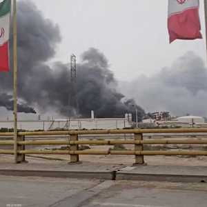 غارات جوية استهدفت منطقة ماهشهر للبتروكيماويات بإيران_أرشيف