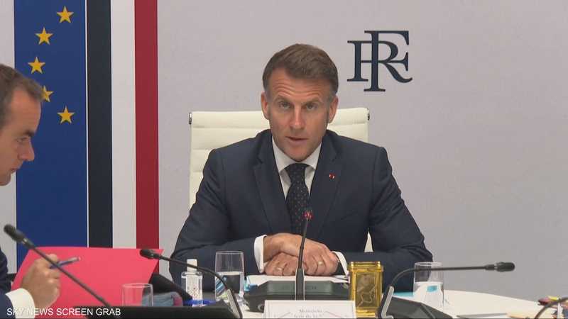 ماكرون: 15 دولة تخطط لتسهيل استئناف الملاحة بمضيق هرمز