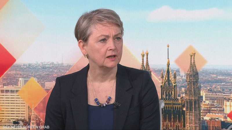 وزيرة الخارجية البريطانية: نريد استمرار وقف إطلاق النار