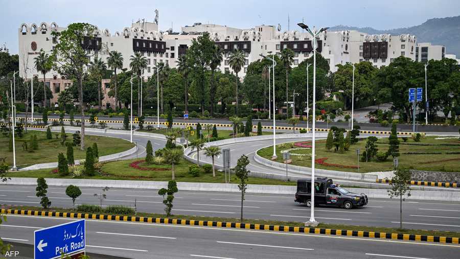 فندق سيرينا حيث ستعقد المفاوضات الأميركية الإيرانية