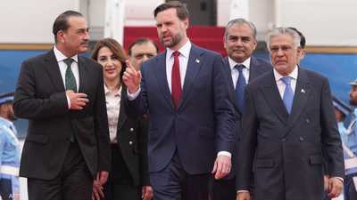 جي دي فانس يصل إسلام أباد