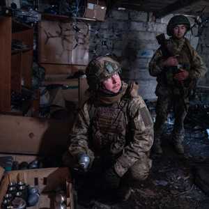 جنود أوكرانيون على الجبهة