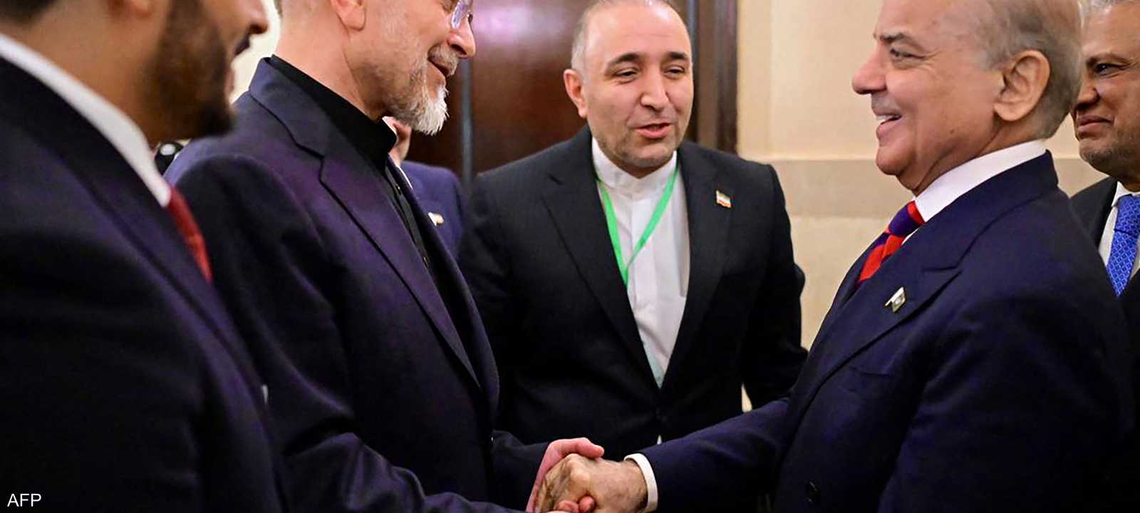 الوفد الإيراني بقيادة قاليباف غادر باكستان