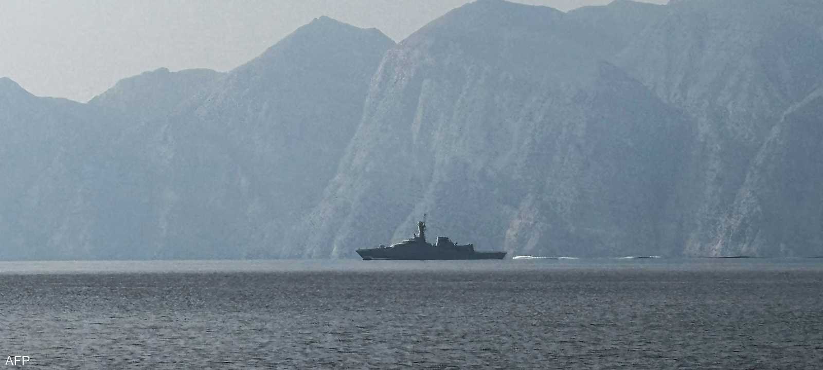 أعلن ترامب عن فرض حصار "شامل" على مضيق هرمز