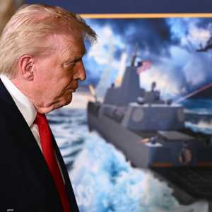عين دونالد ترامب على مضيق هرمز