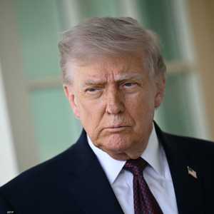 هل يقدم ترامب تنازلات لإنهاء المواجهة مع إيران؟