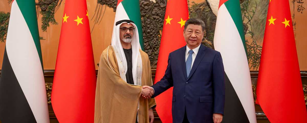 رئيس جمهورية الصين الشعبية يستقبل ولي عهد أبوظبي
