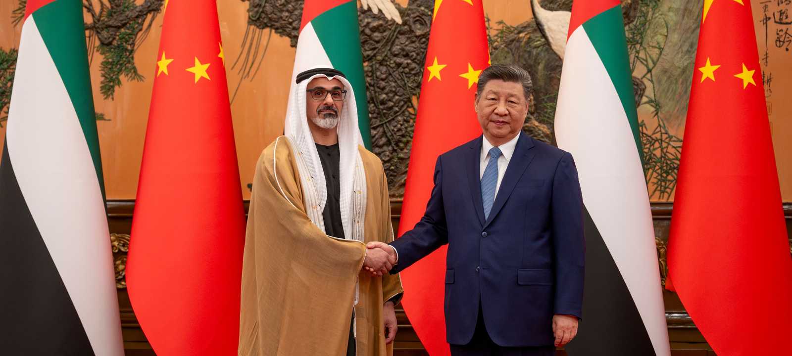 رئيس جمهورية الصين الشعبية يستقبل ولي عهد أبوظبي