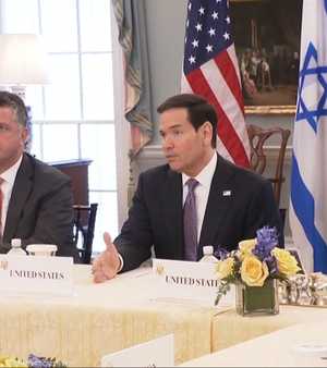 مفاوضات لبنان تختبر قرار الدولة بظل نفوذ إيران