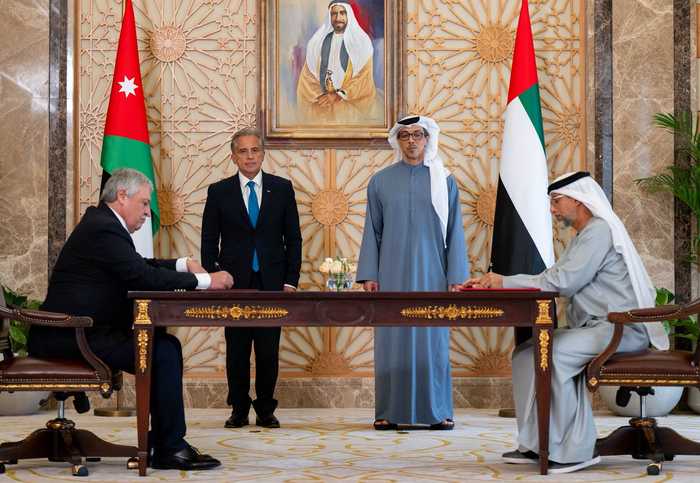 الإمارات والأردن