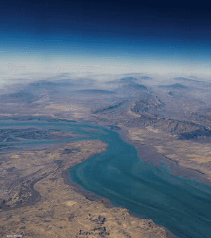 مشهد جوي للشواطئ الإيرانية ومضيق هرمز